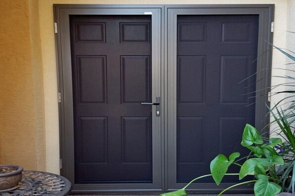 Security Screen Doors That Reinforce Your Home’s Weakest Access Point